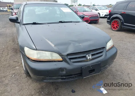 2001 Honda Accord 3.0 Lx из США, поврежденный, VIN 1HGCG16431A047657